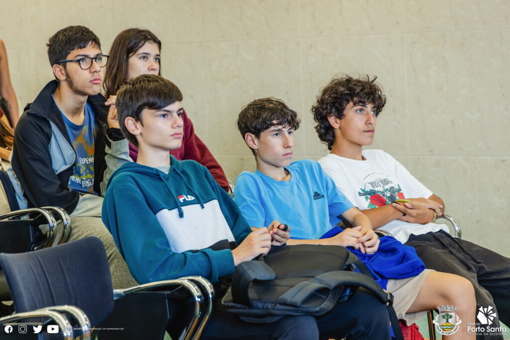 Alunos de Câmara de Lobos conhecem a Reserva da Biosfera e Projeto Life Dunas