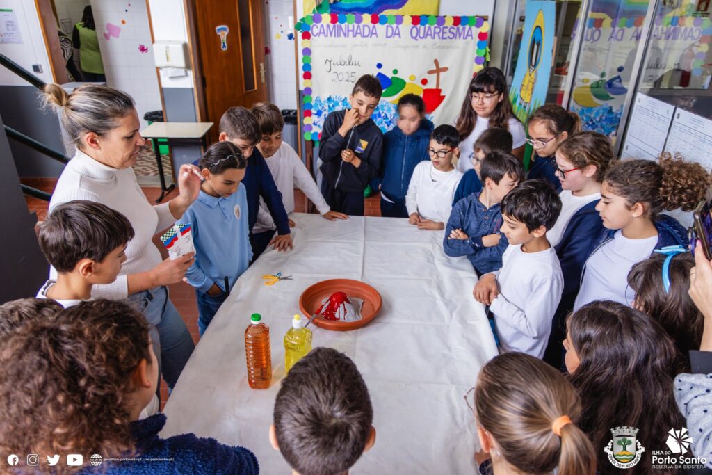 Alunos do 4.º ano da Escola de Nossa Senhora da Conceição aprendem como se formou a Ilha do Porto Santo